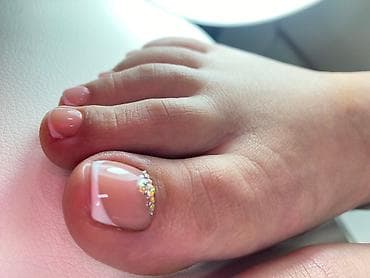 массаж 1500: Выравнивание, Дизайн, Наращивание ногтей, Педикюр, Консультация, Одноразовые расходные материалы, Услуга в 4 руки — 1