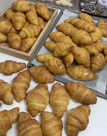 Үй жана бакча: Домашняя выпечка и готовые блюда на заказ. Ассортимент: - Самса — 6