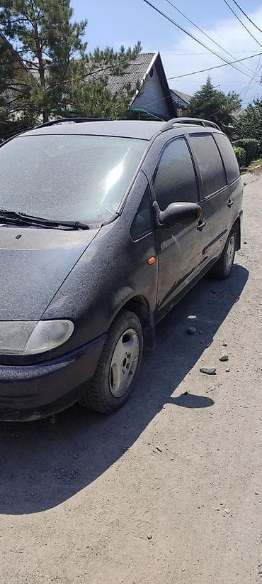 Продажа авто: Ford Galaxy: 1996 г., 2 л, Механика, Бензин, Минивэн — 1