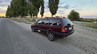 Volkswagen Passat Variant: 1990 г., 2 л, Кол менен иштөөчү, Бензин, Универсал — 3
