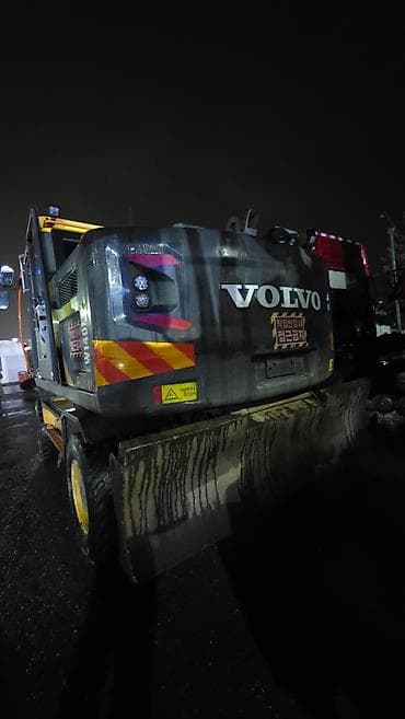 Экскаватор, Volvo, 2017 г., Колесный