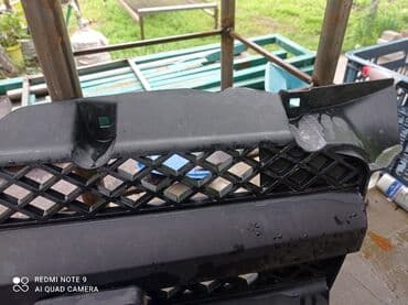 запчасти опель зафира б: Решетка радиатора Мини 2006 г., Оригинал — 4