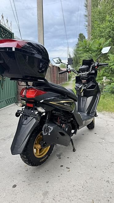 зонгшен 250 эндуро: Тип скутера 150 куб. см, Бензин, Новый — 7
