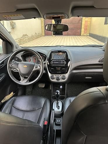 шевроле spark: Chevrolet Spark: 2017 г., 1 л, Автомат, Бензин, Хэтчбэк — 5