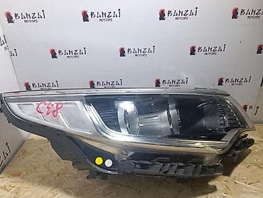 kia bongo: Передняя правая фара Kia 2018 г., Б/у, Оригинал — 4