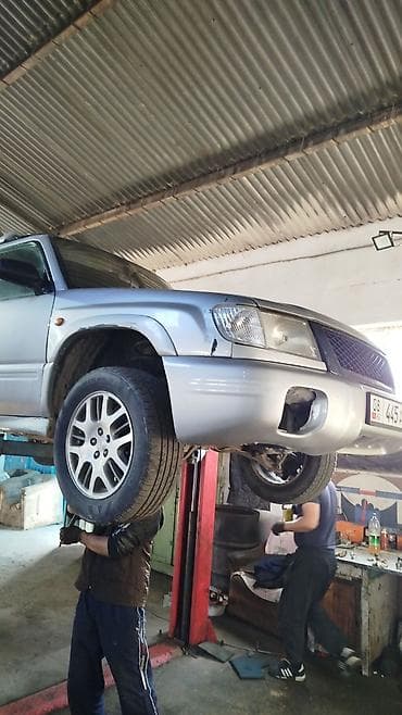 Subaru Forester: 1997 г., 2 л, Автомат, Бензин, Кроссовер