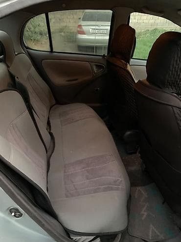 devo matiz: Toyota Platz: 1999 г., 0.1 л, Автомат, Бензин, Седан — 8
