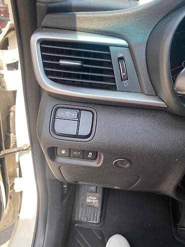 Kia: Kia K5: 2019 г., 2 л, Автомат, Газ, Седан — 9