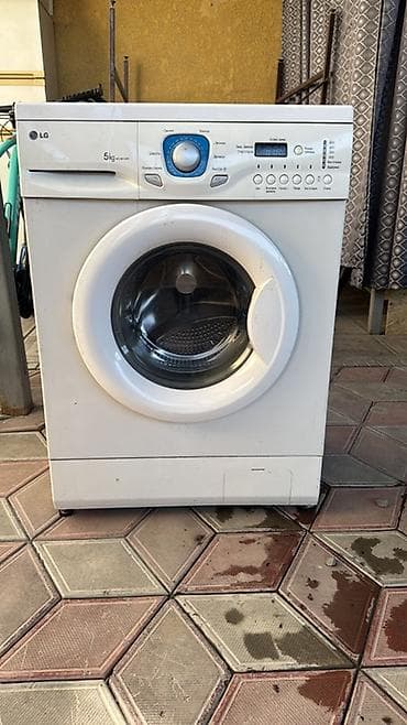 xr 64: Стиральные машины автомат с фронтальной загрузкой. 1) LG (на панели — 1