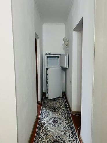 южный микрорайон: 3 комнаты, 70 м² — 7