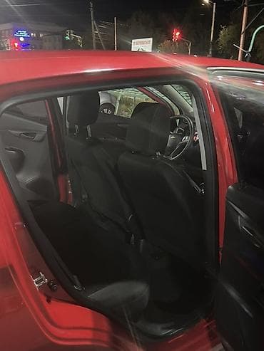 Продажа авто: Chevrolet Spark: 2019 г., 0.9 л, Автомат, Бензин, Хэтчбэк — 10