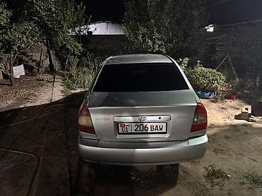 spark 2012: Hyundai Accent: 2001 г., 1.6 л, Автомат, Бензин, Седан — 3