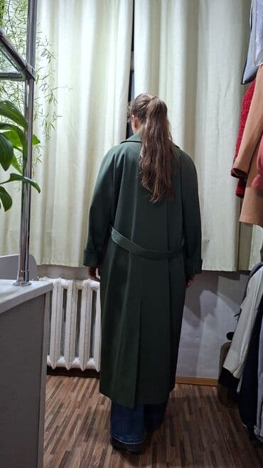 с переездом: Демисезонные пальто, плащ и куртка. Состояние отличное, почти не — 6