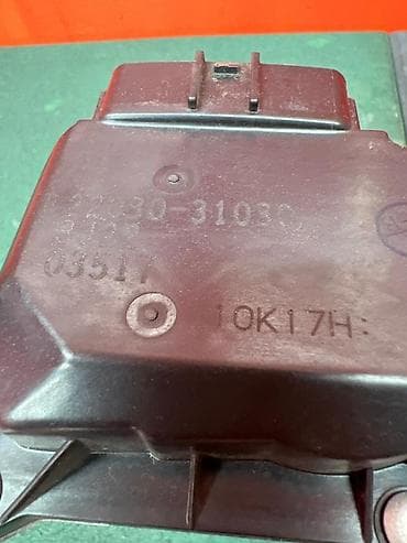 d 4d: Дроссельная заслонка Toyota 2008 г., Б/у, Оригинал, Япония — 5