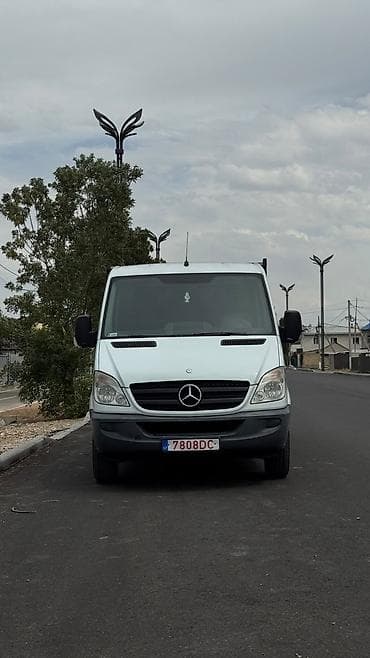 битые машины продажу: Mercedes-Benz Спринтер: 2009 г., 2.2 л, Механика, Дизель, Фургон — 3