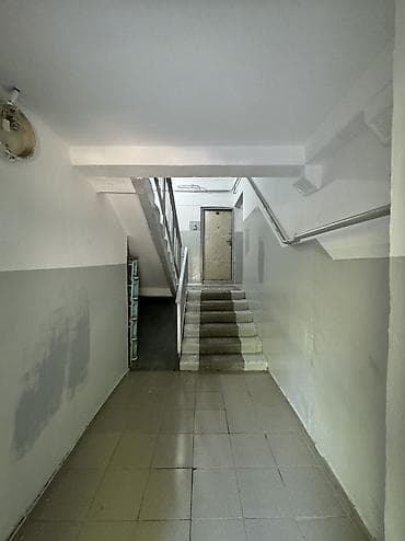 продаю квартиру 2: 3 комнаты, 61 м², 106 серия, 2 этаж, Старый ремонт — 2