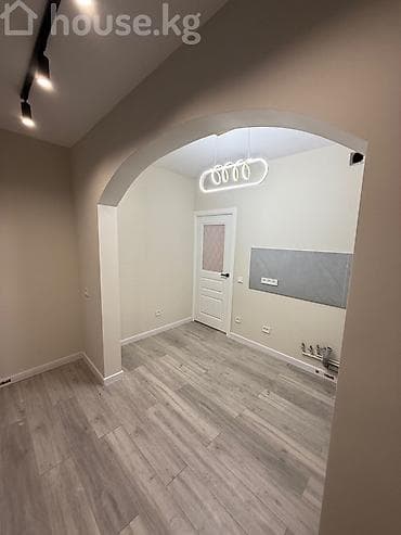 сдаётся квартира в кызыл аскере: 1 комната, 45 м², 105 серия, 1 этаж, Евроремонт — 2