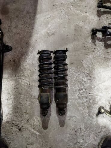 Комплект амортизаторов Subaru 2004 г., Б/у, Оригинал, Япония