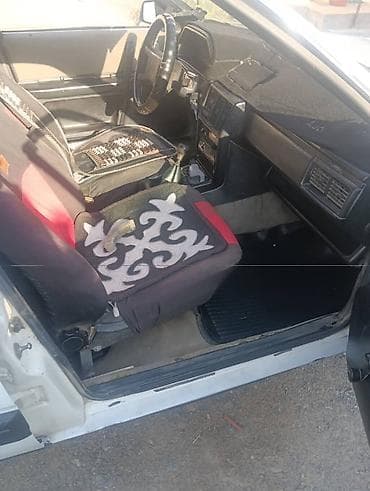 honda cbr 600rr: Audi 100: 1987 г., 1.8 л, Механика, Бензин, Седан — 6