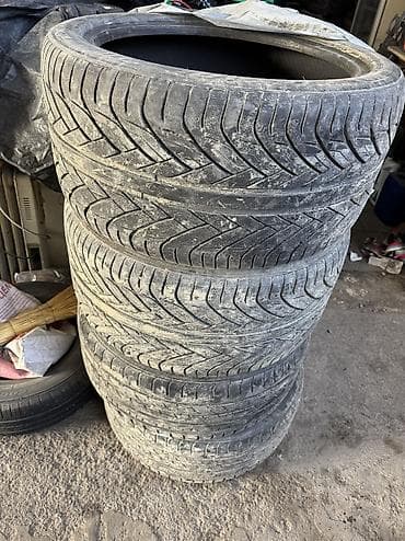 Шины 275 / 40 / R 20, Лето, Б/у, Комплект, Легковые, Корея, Kumho