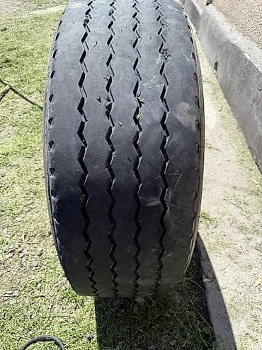 купить тягач с прицепом бу: Продаю шины от прицепа 385/65 R 22.5 Шины в хорошем состоянии Для — 2