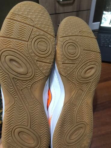 мяч для художественной: Продаю дешево Футзалки Joma синего цвета с оранжевыми и белыми — 4