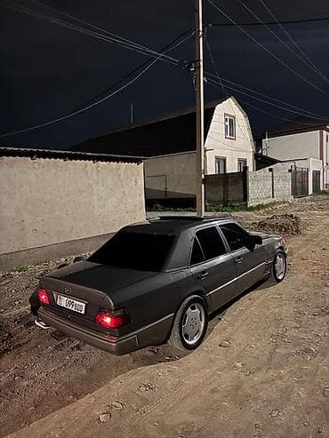 Продажа авто: Mercedes-Benz E-Class: 1994 г., 2 л, Механика, Бензин, Седан — 2