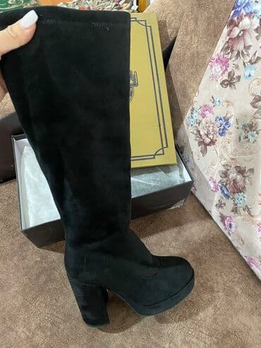 Новый сапоги зима размер 37 отдам за 1000 с сама покупала дорого