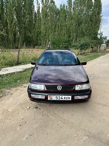 чису мойка: Volkswagen Passat: 1994 г., 1.8 л, Механика, Бензин, Универсал — 3