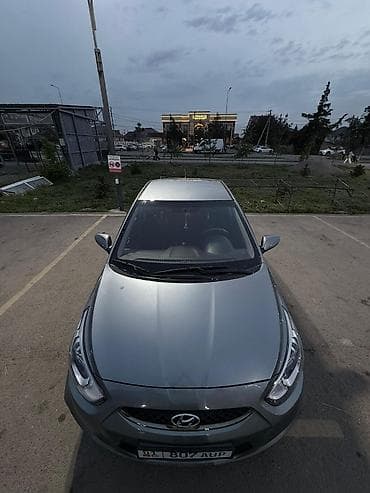 чере: Hyundai Accent: 2017 г., 1.4 л, Автомат, Бензин, Седан — 10