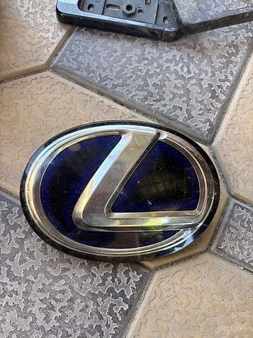 lexus 320: Эмблема Lexus hybrid для решетки радиатора - Овальный шильдик с — 1
