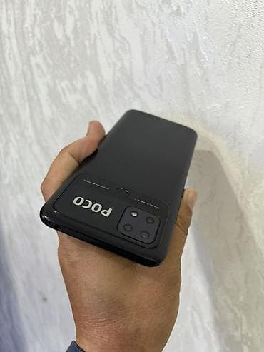 Poco: Poco C40, Б/у, 64 ГБ, цвет - Черный, 2 SIM — 2