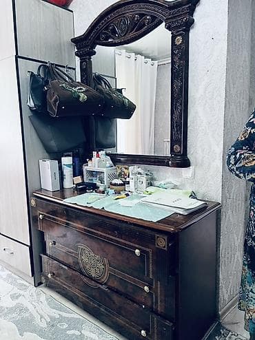 из латуни: Срочно! Скидка! Спальный гарнитур в классическом стиле из темного — 2