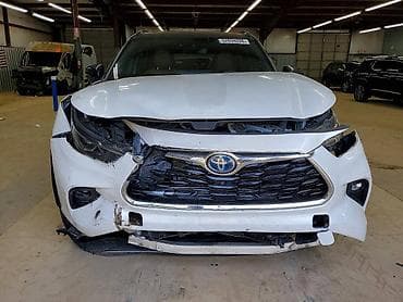 platinum: Toyota Highlander: 2022 г., 2.5 л, Автомат, Гибрид — 1