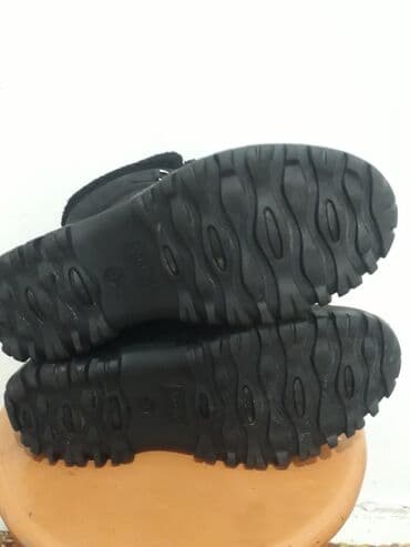 строительный мусор: Отдам женские, зимние,теплые сапоги . В нормальном состоянии. Обувала — 2