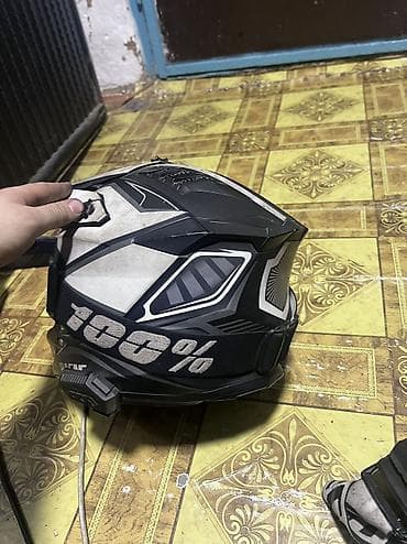 велик цунами: Продаю эндуро (горный) шлем размер 57-58мм откатал на нём ровно один — 2