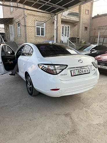 обмен на авто с доплатой: Renault Fluence: 2019 г., Автомат, Электромобиль, Седан — 4