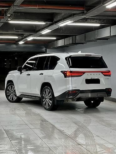 n max: Lexus LX: 2023 г., 3.5 л, Автомат, Бензин, Внедорожник — 4