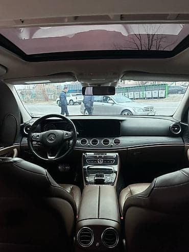 q 7: Mercedes-Benz E-Class: 2017 г., 2 л, Автомат, Дизель, Седан — 3