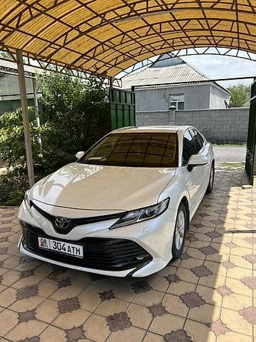 Продажа авто: Toyota Camry: 2018 г., 2.5 л, Автомат, Бензин, Седан — 2