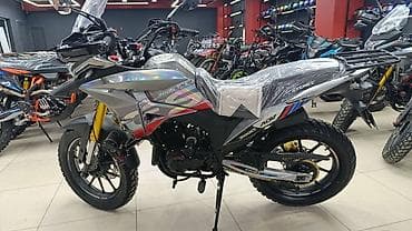 мотоцикл 300: Мотоцикл SYCMC ADV 300cc - Класс: турист-эндуро/адвентур. - Объем — 2