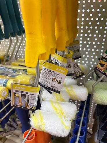 Малярный валик "Акор", предназначенный для работы с эмалями. Валик at lalafo.kg Малярный валик "Акор", предназначенный для работы с эмалями. Валик