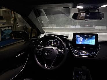 byd e2 2021: Toyota Corolla: 2020 г., 1.8 л, Автомат, Гибрид, Седан — 8