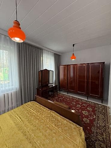 пакистанцы: 3 комнаты, Собственник — 8