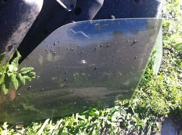 запчасти на тойота калдина в бишкеке: Toyota Prado 95 Стекло дверное отпускное, Тойота Прадо 95 стекло — 1