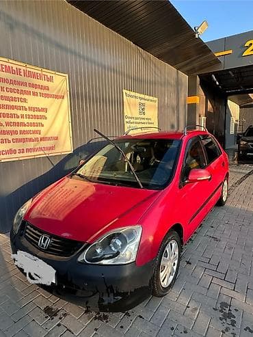 Honda Civic: 2004 г., 1.3 л, Кол менен иштөөчү, Бензин, Хетчбек — 1