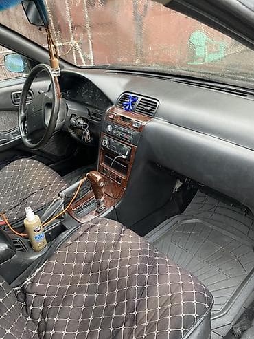голыф 4: Nissan Maxima: 1997 г., 2 л, Автомат, Бензин, Седан — 3