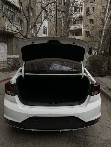 honda e: Hyundai Avante: 2019 г., 1.6 л, Вариатор, Бензин, Седан — 8