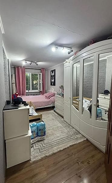 квартиры 3 комната: 3 комнаты, 64 м², 104 серия, 1 этаж, Косметический ремонт — 3