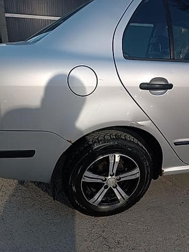 lexus nx: Skoda Fabia: 2002 г., 1.4 л, Ручные, Бензин, Хэтчбэк — 9